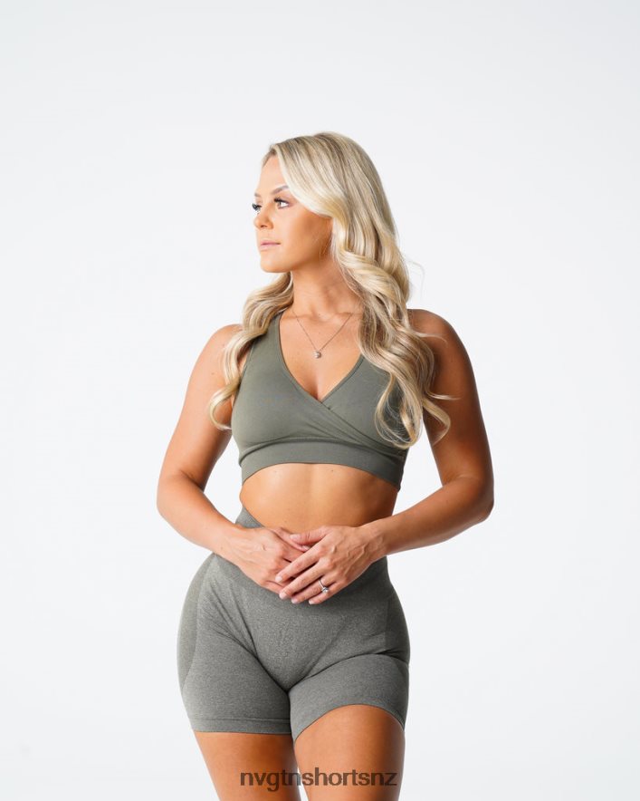 NVGTN Women Pursuit Seamless Bra 8204ZJ143 Khaki Green Fitness