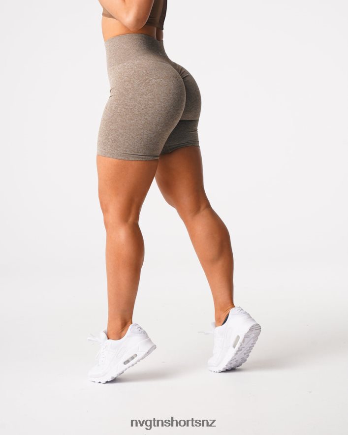 NVGTN Women Scrunch Seamless Shorts 8204ZJ418 Mocha Fitness