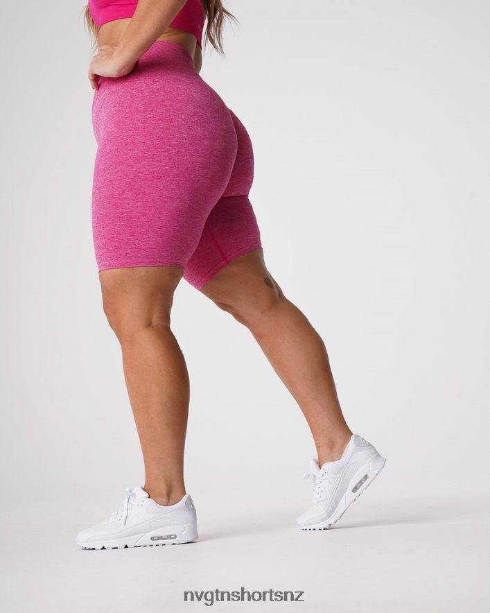 NVGTN Women Scrunch Seamless Shorts 8204ZJ427 Fuchsia Fitness