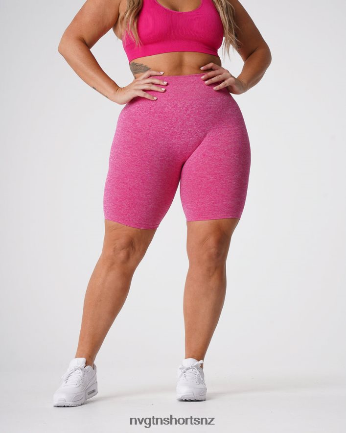 NVGTN Women Scrunch Seamless Shorts 8204ZJ427 Fuchsia Fitness